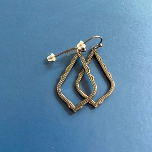 Kendra Scott gunmetal classic drops